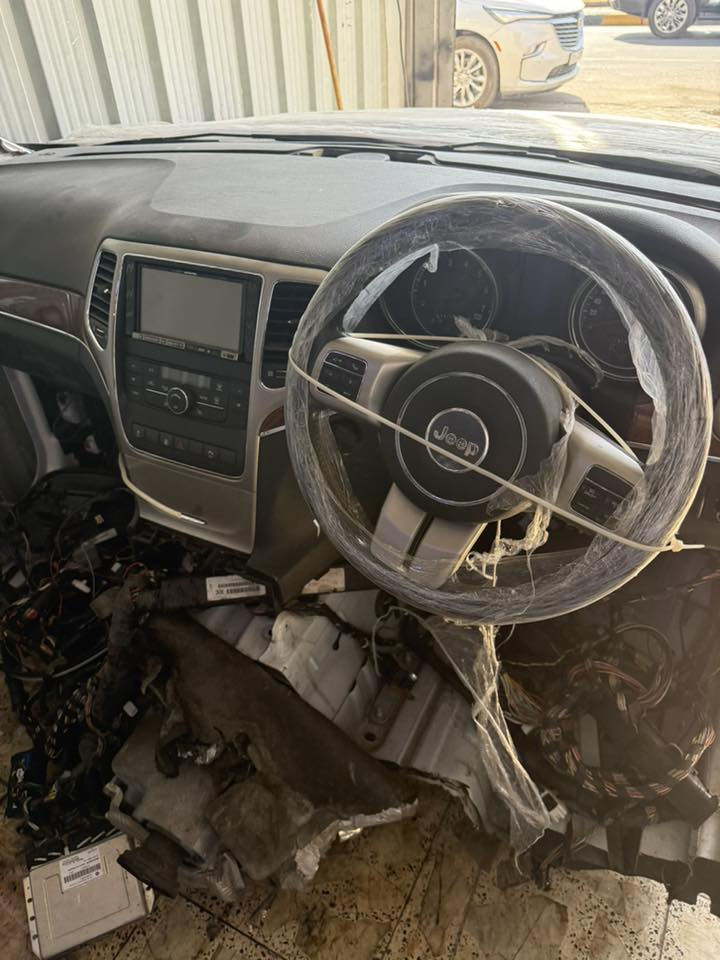 السلام عليكم📣📣📣🌺🌺
تم بعون الله وصول حاويه ادوات السيارات لامريكي 🇺🇸🇺🇸جيب ودورنكو من موديل2011 إلى 2020 والكميه خير من الله محركات كيرات ادوات صدر اصلي تفصيخ دعاميات عقول قواعد فيتبم جميع الملحقات بفظل الله كلشي توفر 🧿🧿
عنوانه الطالبيه مقابل الاستداره الثانيه مباشره محلات المولى 🌹
او شارع الظلال بعد التقاطع يسار شركه الوهران🌹🌹
متواجدين بالفرعين من الساعه 8:00 صباحا إلى 5:00 عصرا👍
طيله ايام لأسبوع 👍👍👍
توجد ورشه للصيانه🛠️🔨⚒️🪛🛠️
توجد خدمه للتوصيل جميع المناطق والمحافظات🚘🚕🏍️🚁
للاستفسار مراسله *********** واتساب مازنجر☎️☎️
الله يحفظكم ويعمر حلالكم يارب🤲🤲
