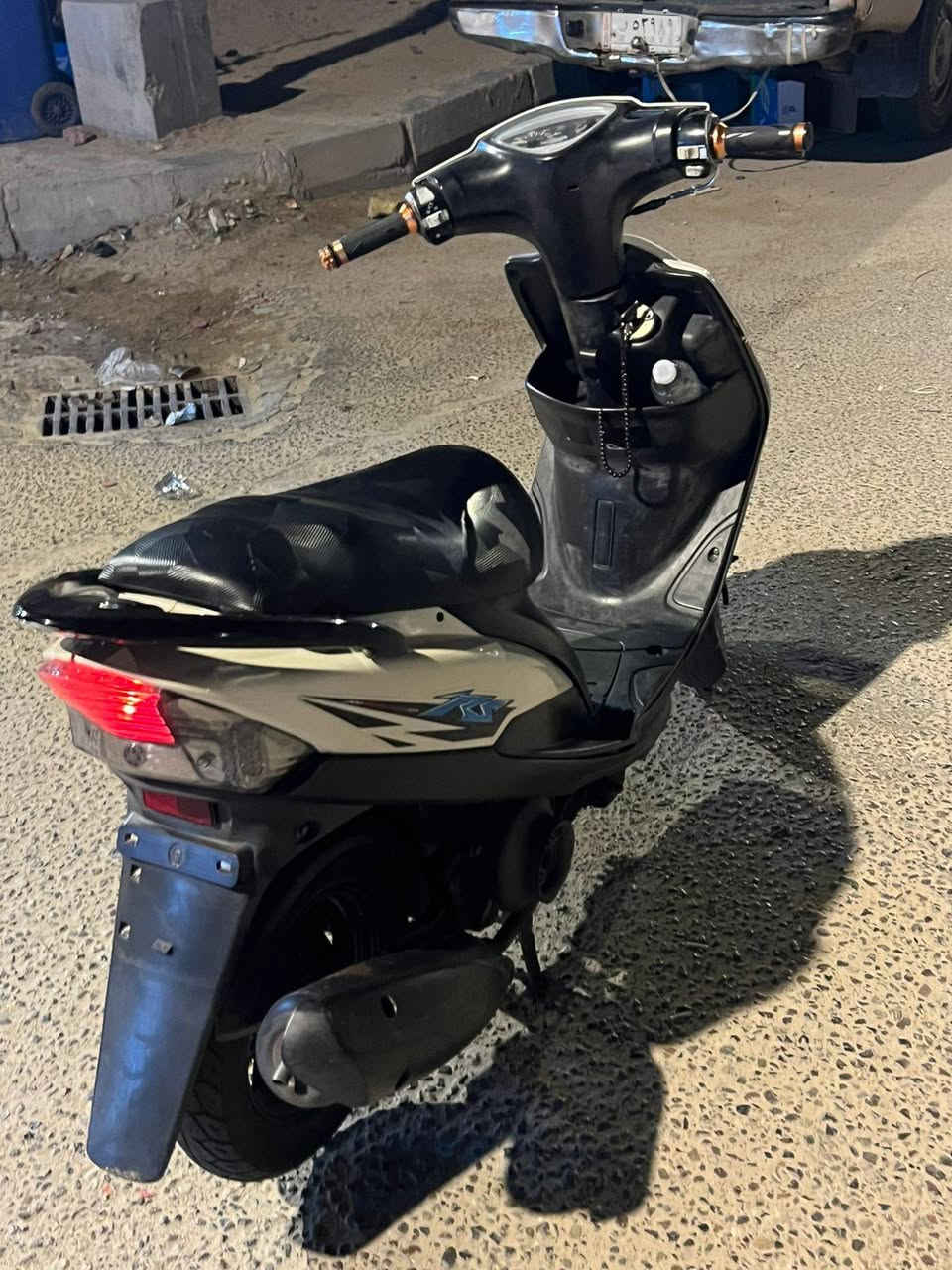 السلام عليكم ماكس عدله للبيع ما مفتوحه ختم واحد للبيع سعره 800 وبيه مجال
***********
