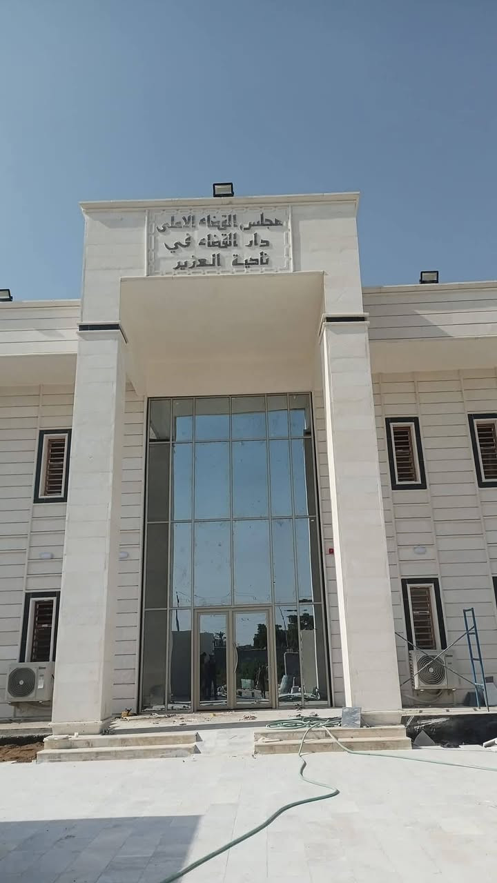 السلام عليكم يوجد كادر تركيب وشد الالمنيوم والBBC والكيرتن ول والسكايلايت بط والفصال الموقعي وباسعار تنافسية  العمل في جميع انحاء العراق الاتصال على الرقم***********
