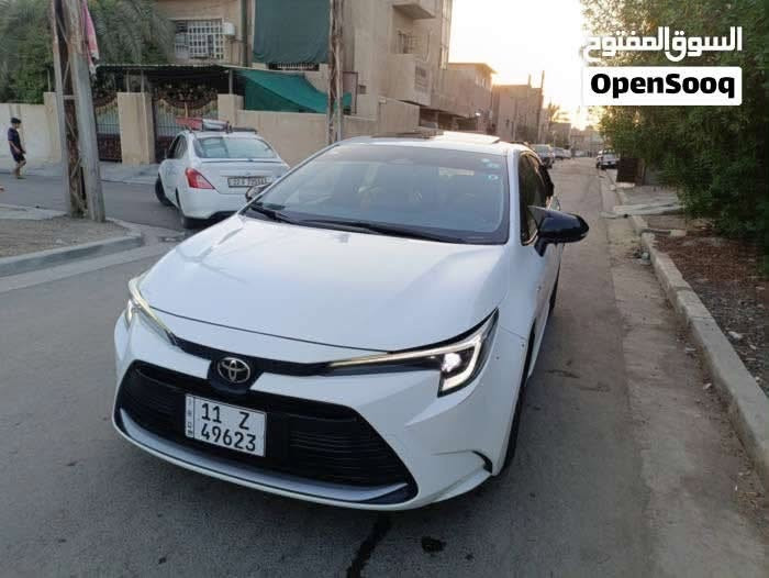 السلام عليكم
كورلا هايبرد الشكل الامريكي موديل 24
ماشية 30 الف كم
سيارة تجي فول مواصفات كشن كهرباء ونظيفه حيل
مكفولة كفالة عامه من التعديل والصبغ 
السعر 152 وبيها مجال للشراي 
الاستفسار اكثر ***********
