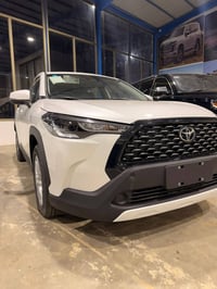 كورولا كروس • تويوتا