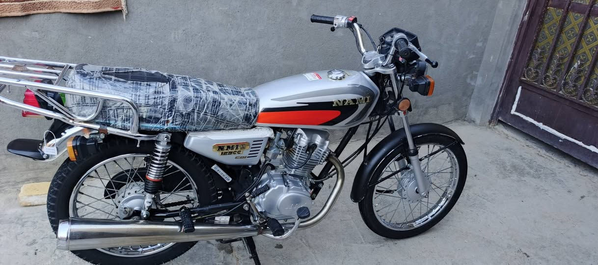 السلام عليكم دراجة نامة لبيع موديل 24 دراجة نضيفة شوفت عينك مامتعوبة اوراق اسكنر السعر 600وبيهاا مجال المكان الحمزة الغربي الاتصال ***********
