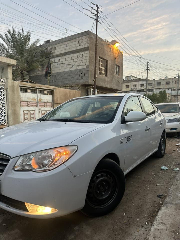 السلام عليكم 
ادوات ادوات ادوات
النترا 2009 دخول جديد توها داخله
متومه مضبوط رقم وسنويه اربيل 
السياره جديده بمعنى الكلمه 
مكينه كير تبريد حداده كله فول 
تبريدها ثلج ❄️ تبريد وتدفئة شغال
تبريد وتدفئة بل كشنات 
مكينه 1600 دكشن عالي 
سياره ناعمه حداده طوبه ما تحس بل طسه
تحكم ستيرن مرايا جانبي شفط دواخل بيجي 
غرفتها جديده بمعنى الكلمه كهربائيات كله شغال 
مكان السياره بصره 
 السعر 45$ وبيها مجال ***********
