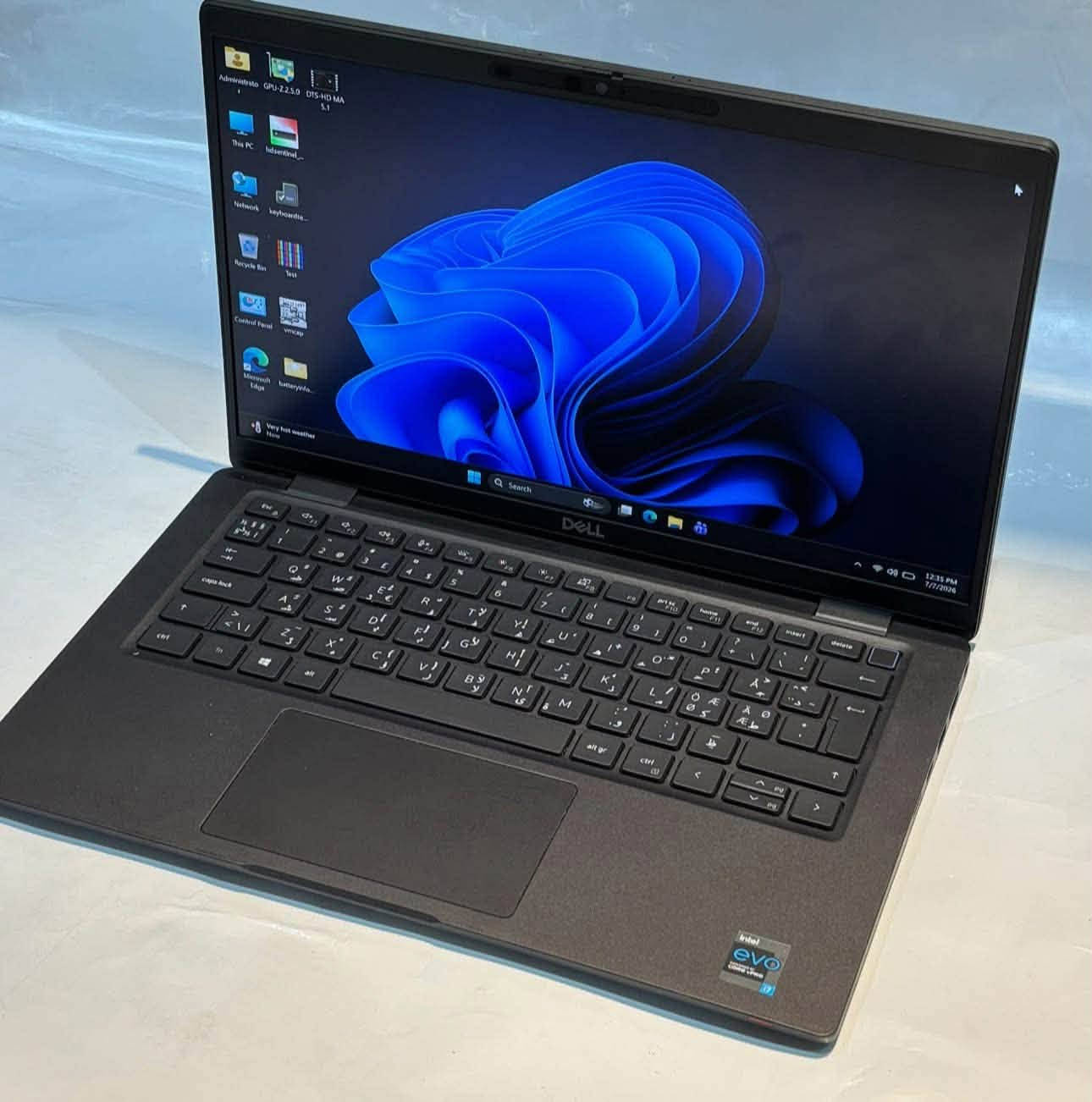 💻 للبيع: Dell Latitude 7420 (جيل 11 - Core i7) 💻🔥
🔥 المواصفات الفنية المتميزة:

 🔹 الموديل: Dell Latitude 7420 (خفيف ومتين)

 🔹 المعالج: Intel® Core™ i7 الجيل الحادي عشر (سرعة وأداء عالي جداً للمهام الصعبة)

 🔹 الرام: 16 GB (سلاسة تامة في الأداء وبدون أي تعليق)

 🔹 كرت الشاشة: داخلي Intel المتطور

💰 الأسعار حسب سعة التخزين (الهارد):

 💾 النسخة الأولى (512 GB SSD NVMe): * 💵 السعر: 500 ألف دينار عراقي فقط!

 💾 النسخة الثانية (256 GB SSD NVMe): * 💵 السعر: 450 ألف دينار عراقي فقط!

✨ الإضافات والمميزات:

 🔒 الأمان والحماية: يحتوي على بصمة وجه + بصمة إصبع لفتح الجهاز بأمان وسرعة.

 ⌨️ الكيبورد: ضوئي فخم ومريح جداً للكتابة والقراءة بالظلام.

 🔌 الشحن: يجي وياه شاحن Type-C الأصلي والسريع.

📞 للحجز والاستفسار:

 📱 رقم الاتصال: ***********

 💬 واتساب (WhatsApp): متوفر على نفس الرقم، أو اضغط مباشرة على الرابط للمراسلة الفورية: 

https://wa.me/9647724588666
