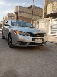 كيا فورتي موديل ٢٠٠٩ وارد خليجي  سياره  مكفوله  من حادث  بيهه مكنات صب...