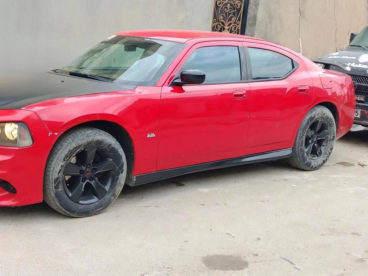 سلام عليكم جارجر موديل 2010 
كير مكينه مكفول
صدر امامي خلفي جاهز
تتفه تبريد جاهز 
مصبوغه حزام السياره 
ريدينغ مراوس
 *********** رقم التلفون
