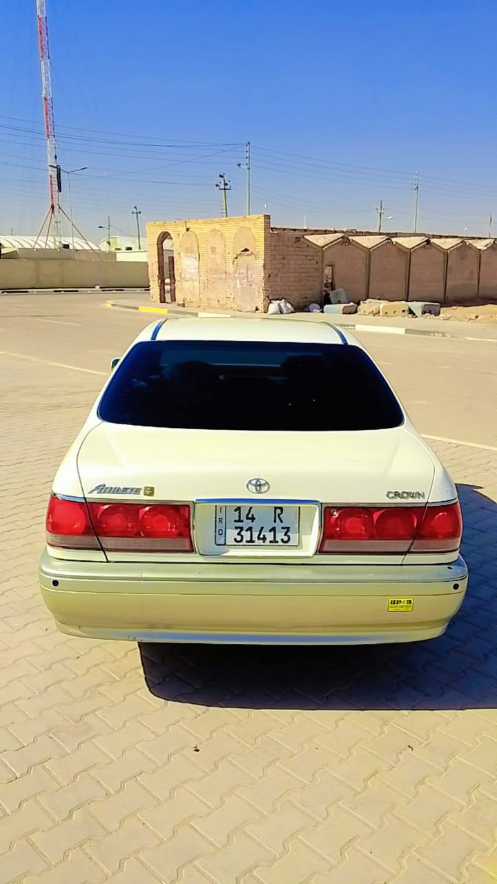 سياره جنون موديل 2000 رقم انكليزي مواصفاته فتحه
دكمتين مكينه ابلاد حداديه كامله السعر خاص اتصل ( *********** )
