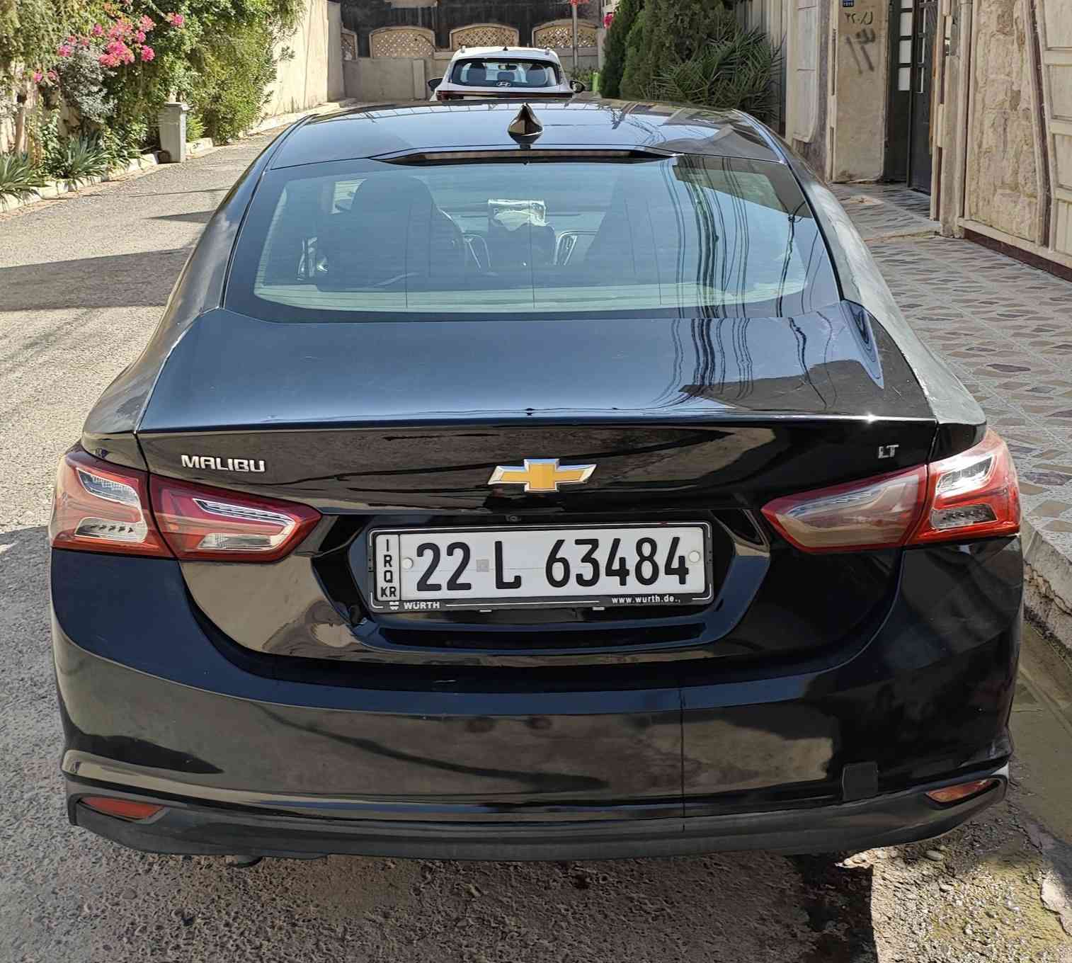 ماليبو (LT 2019) 90$
ماشية 160 الف، محرك مبدل جديد
رقم اربيل الجديد ✅

🖥️ شاشة كبيرة
🔥 تدفئة مقاعد
🪑 مقعد السائق كهربائي
❄️ تبريد قطعتين
🎮 تحكمات ستيرن
🔑 تشغيل عن بعد

رقم الشاصي: 1G1ZD5ST2KF179604

نوع الضرر والصبغ: 
- خلفي صندوق وجاملغين الخلفيات

بالنسبة للصندوك:
-  مرجع على البارد.
- حوض تاير السبير ملحوم اثر الحادث.
بالنسبة للجاملغات:  كما هو مبين بالصورة مرجعه ترجيع دبي وصبغ الجاملغين الخلفيات جارد، مثل ما موضح بالصورة والتقرير.
...
- جاملغ السكن الامامي مضروب بالعراق ومرجع على البارد (بدون صبغ).
...
ملاحظة!
-  محركها مبدل جديد كصة قبل سنة.
- كمبريسر وراديتر التبريد جديد كصة.
- تيربو جديد كصة.
- صدر امامي جديد مال كصة.

مكان تواجد السيارة: موصل - أربيل


**إذا كنت صاحب هذا الإعلان وتريد حذفه لأي سبب، رجاءا أرسل رسالة إلى الدعم الفني**