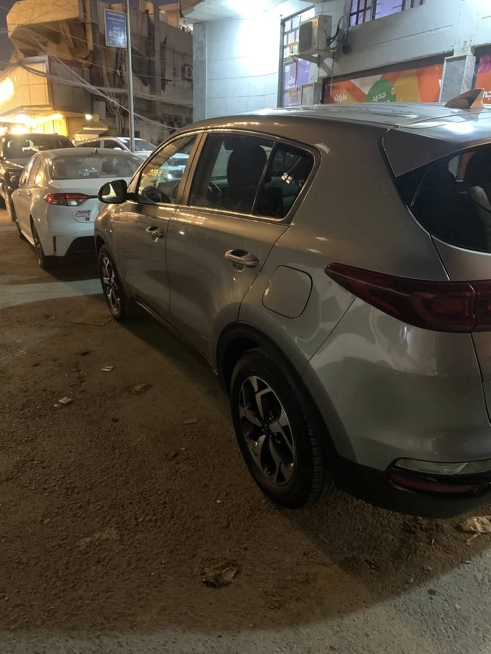 السلام عليكم من رخصت ادمن الكروب المحترم وبالقي الاعظاء المحترمون كيا سبورتج 22 حادثه دعاميه اماميه بدون اير بالكات ماشيه 45 فور ويل تشغيل عن بعد سعر 180 وبيه مجال للطيبين مكاني كراده 
هـ/‭/0783 166 4478‬

‭0770 715 0592‬
ولنا ولكم الرزق باذن الله
تحياتي للجميع
