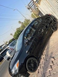 للبيع موديل 24زيرو ماشيه 9000 تقريبا حادث خفيف مكانها بغداد 0770058883...