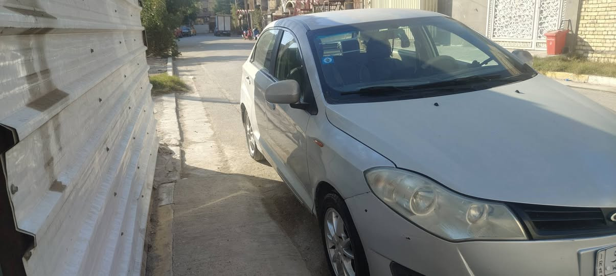 ياالله سلام عليكم للبيع شيري فلاوين موديل2011 رقم بغداد انكليزي سنويه إلى 2028
سياره ماشيه123
سياره جاهزه كير ومكينه جاهزات
 تبريد شغال ثلج
صدر امامي وخلفي جديد دبلات 
تخم تاير جديد
السياره بدون ضربه 
كهربائيات جاهزه دواخل جدد 
سنتر لك اربع بيبان مع جام يصعدن بتقفيل
دوشمه جديده 
شاشه فول اندرويد 
السعر 37 وبيهه مجال لشراي وبلعافيه على الي ياخذهه مكاني بغداد البودشير***********
