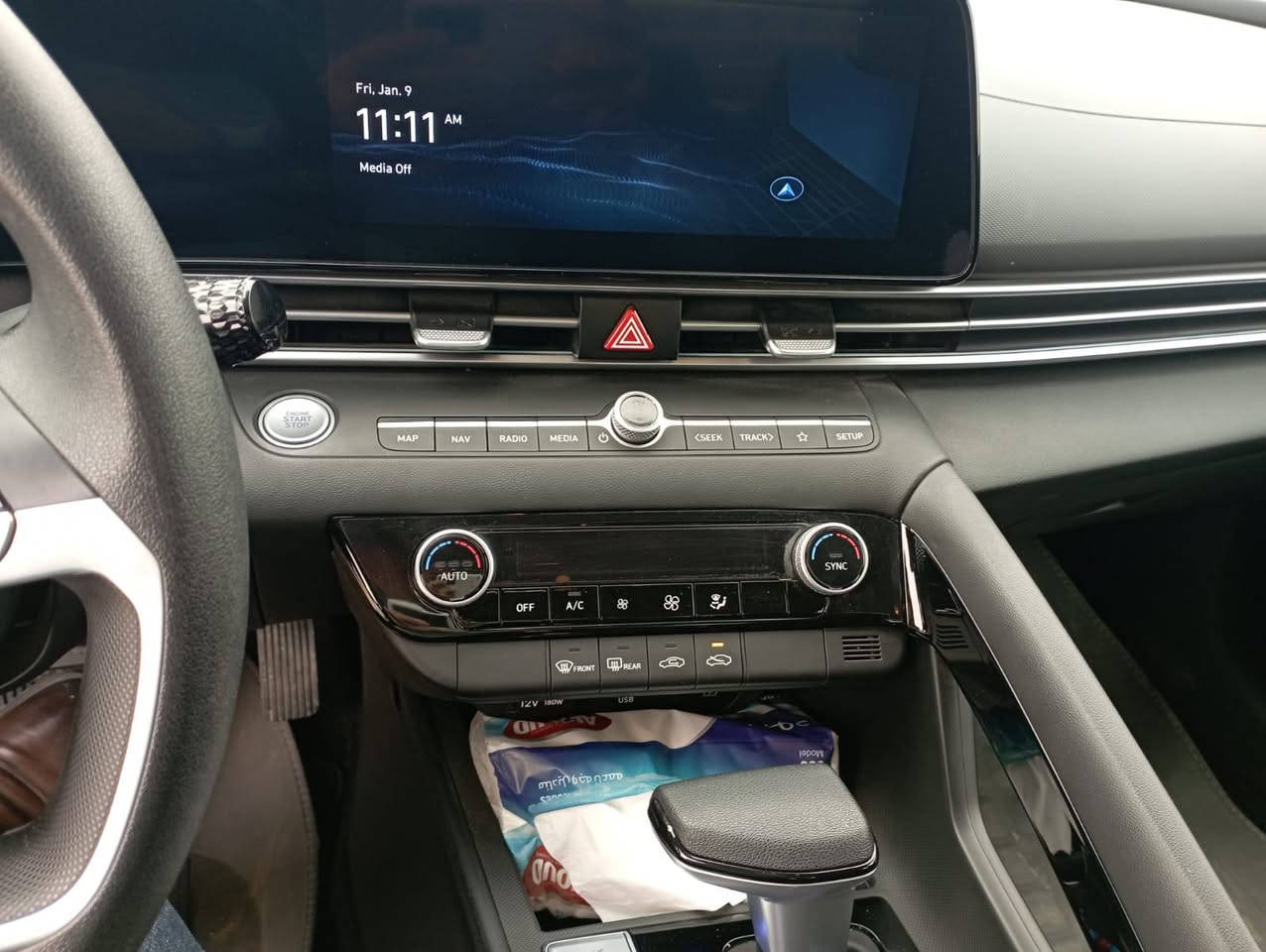 النترا 2024 هايبرد مكفوله كفاله عامه ماعده بارد قليل قبق الجنطه ماشيه 19 وباسمي السياره جديده جديده وبالعافيه للياخذها السعر 162
***********
