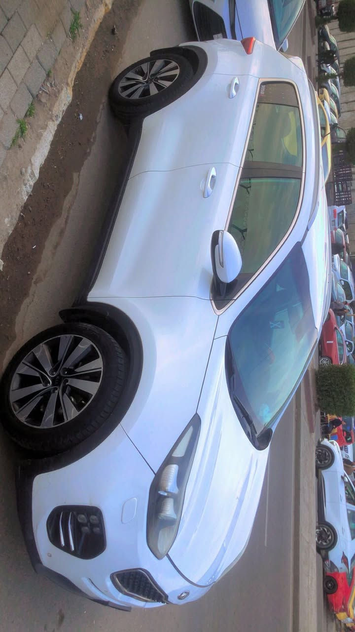 للبيع سيارة سبورتج ٢٠١٨خليجي  رقم بغداد بدون ضربة وبدون صبغ فقط بارد خفيف بالباب عكس السائقورصعة خفيفة فوق التاير الخلفي للاستفسار الاتصال بالرقم. ( ***********).  ابو مصطفى
محرك دوش ٢٠٠٠ تدفئة تبريد جيد كير ومحرك مامقتوح وما داخلة فيتر  حساسات مري شفط ادواتها كلها اصلية بلادي   تحكمات ستيرن شاشة مسجل ابل  واواكس  بلوتوث  تايرات جيدة السعر١٨٣ ورقة  وبيها مجال حك الجية واذا اكو مراوس بسيارة عالي ٧ راكب جمسي تيران اكاديا حاضر العنوان بغداد
