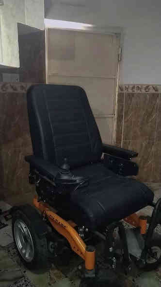 سلام عليكم كرسي كهرباهي جديد بسعر مناسب بـ375الف  وبيه مجال  مكاني السماوه 
رقم الهاتف ***********وتساب
