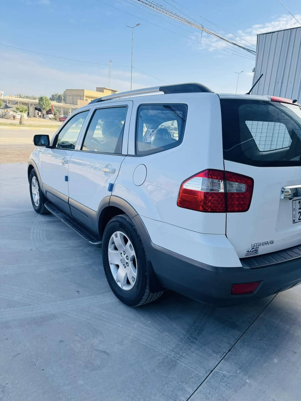 السلام عليكم 
للبيع كيا مهافي موديل 2011 كفاله عامه. ماشيه 132
الموصفات 
فتحه
بصمه 
كشنات جلد
كشنات كهرباء
كشنات تدفئه تبريد
كأمره
تحكم ستيران جهتين
مكينه 6 سلندر
سياره بيه موصفات بعد
العنوان بابل سده الهنديه 
***********
