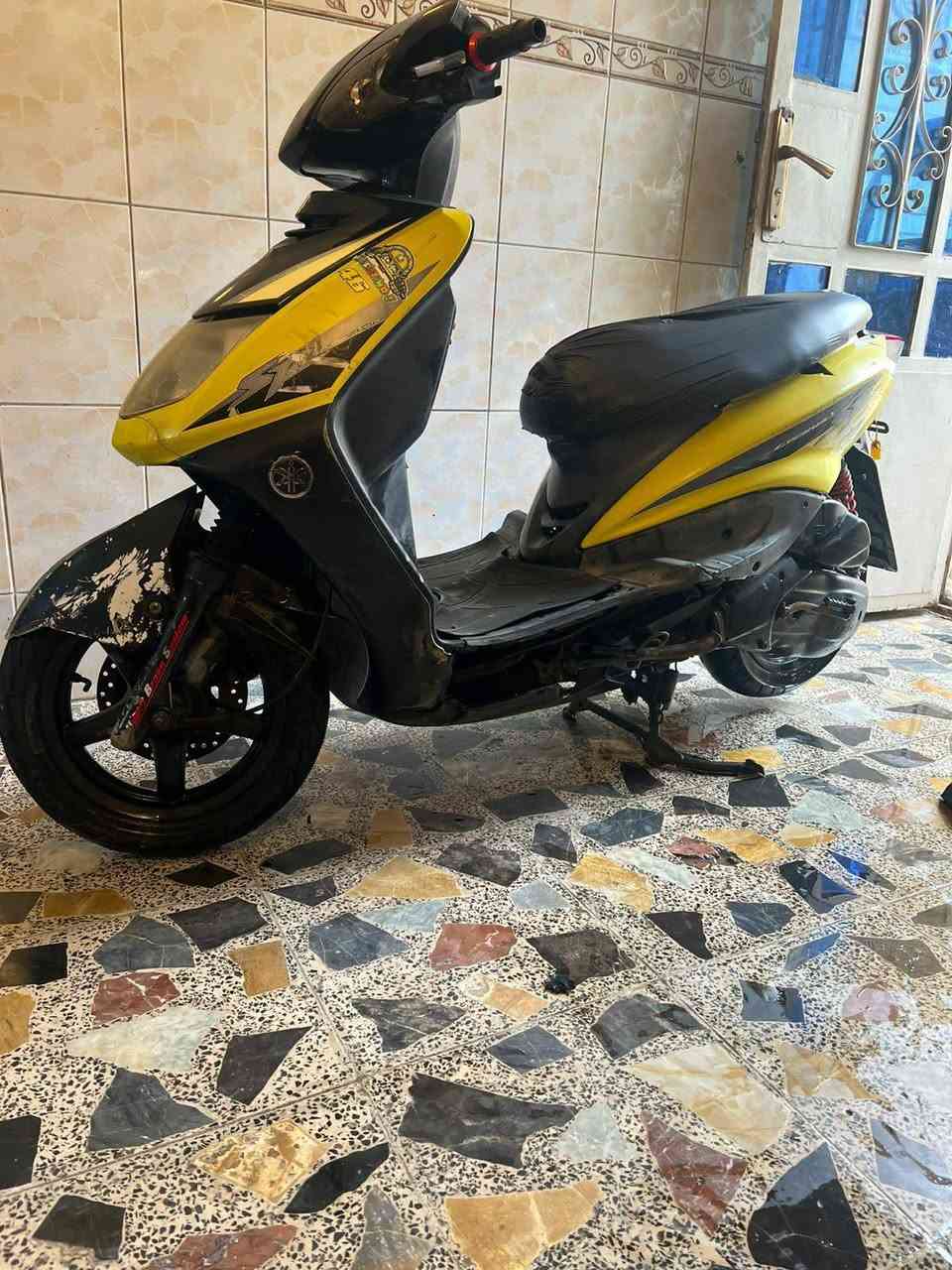 سكنس نثية كابريتر شغاله وخير من الله مكينه خرسه وناعمه مبدل ولف سلف شغال وهندر اشاير شغاله عوزة ترتيبات بسيطه ب275 قفل زعفرانية ***********
