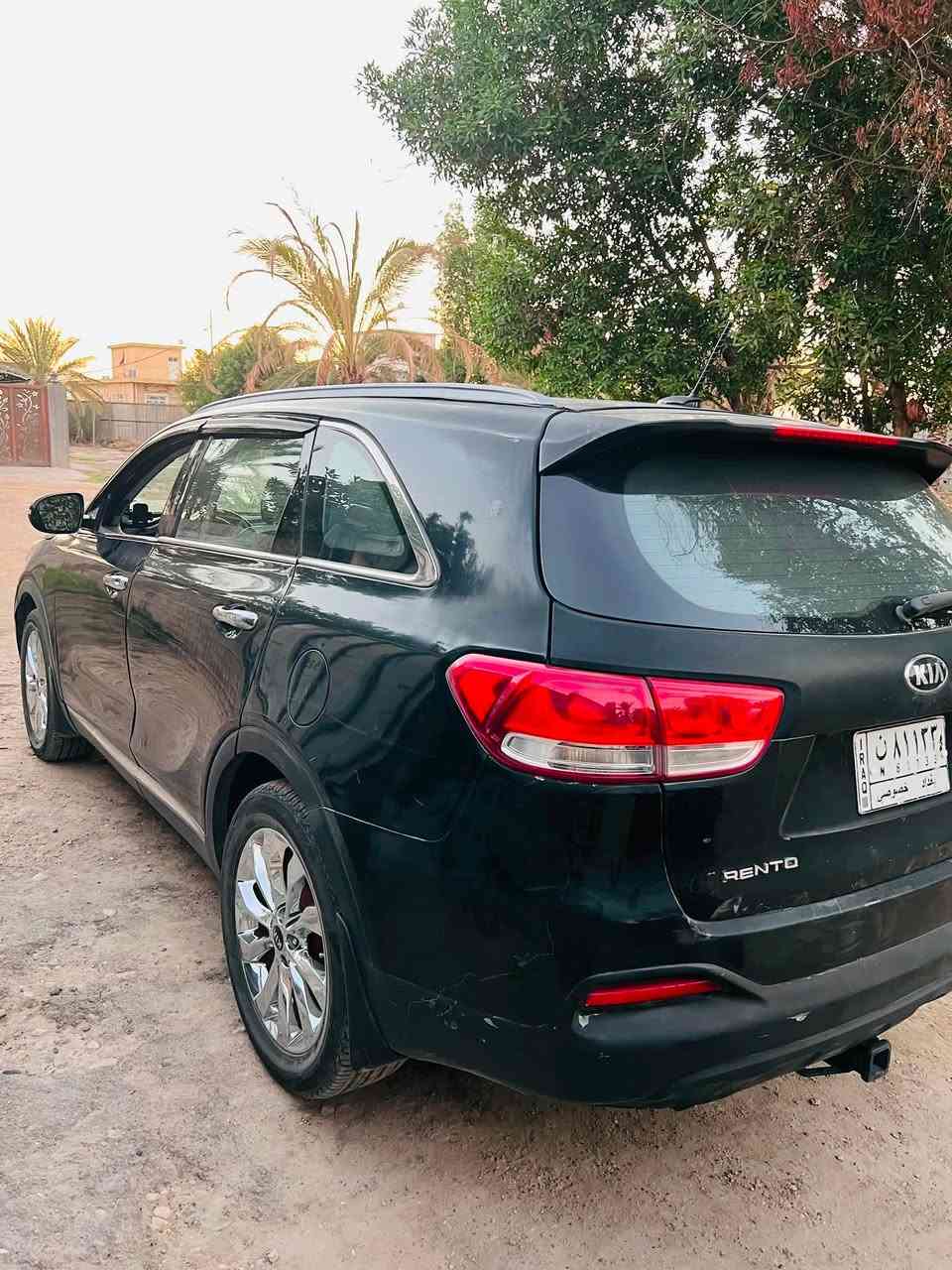 سورنتو موديل 2017 محرك 2400 GDi مصبوغه عام . رقم بغداد تحويل مباشر سنويه لل 28 . السعر 125 للاستفسار اكثر ***********
