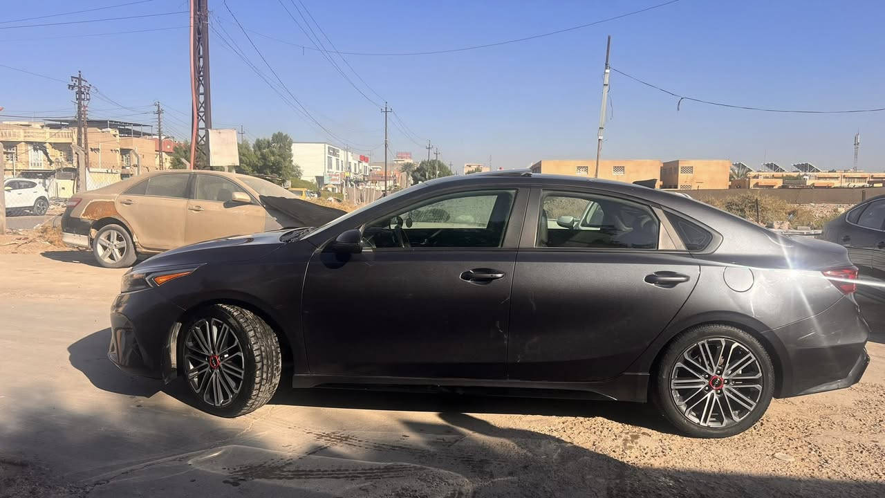 السلام عليكم كيا فورتي موديل 23 للبيع فئة GT رياضيه السياره حادثها جاملغ خلفي و صندوق بدون ايرباك ماشيه 36 ميل السياره فول فول مواصفات اي مواصفه ببالك موجوده تبريد كشنات تدفئه رادار ٣٦٠ تحديد مسار تحديد سرعه تفاعلي نقاط عمياء فتحه سقف كشنات كهرباء وجلد نظام صوت هارمن كادرن السياره تخم تايرات جديده انتاج ٢٥ و بطاريه جديده اي نقص مابيها و عدها تعديل بل اكزوز صوت حلو و مرتب صور الحادث امامكم موجوده سعرها 153 ومجالها قليل جدا رقمي *********** رقمها بغداد و مكاني بغداد السيديه
