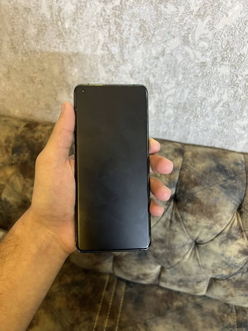 السلام عليكم اوبو فايند اكس 3 برو جهاز فلاكشب مواصفاته معروفة ومكفول من كلشي السعر 225 مكاني بغداد 
***********
ما متوفر اتصال فقط واتس اب
