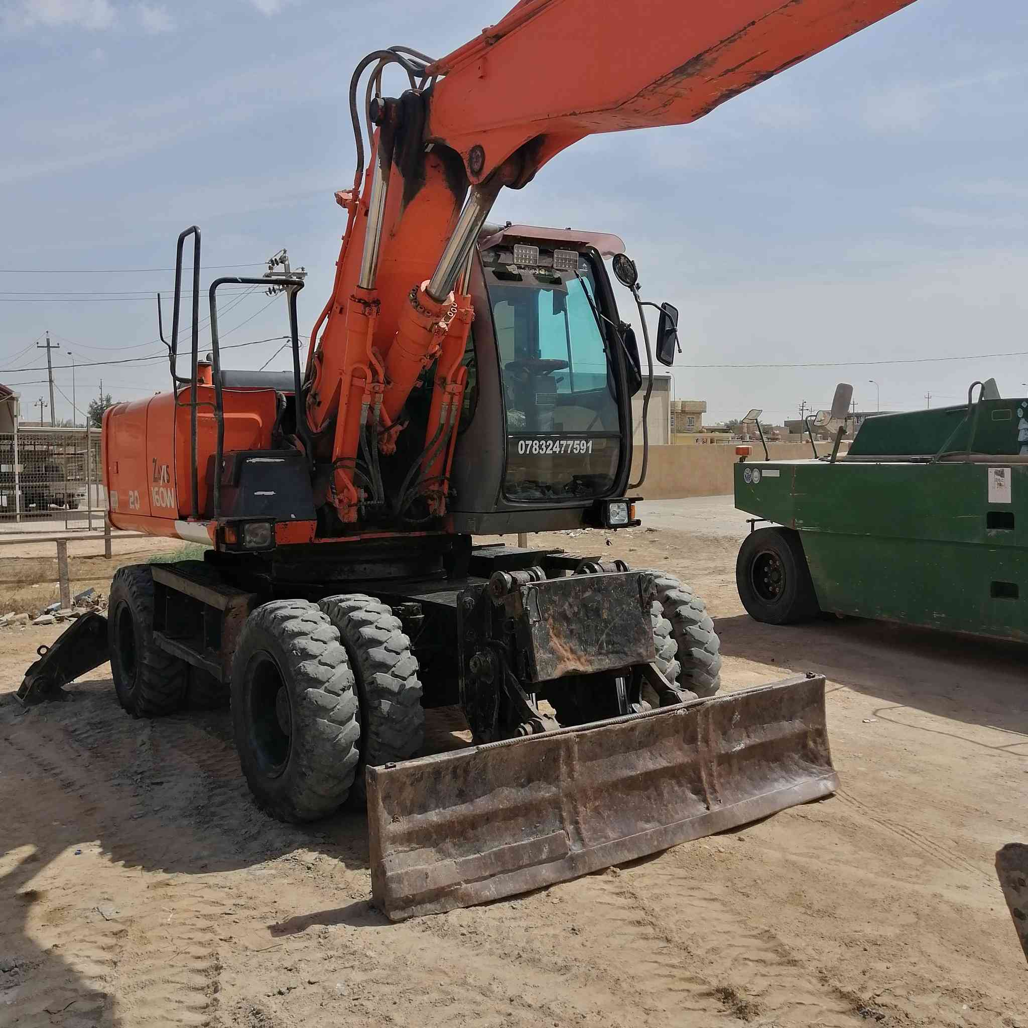 حفارة Z أم التاير للبيع موديل 2003 رقم ناصرية  سنوية بأسمي السعر 3شدات ونص 350ورقة العنوان الديوانية رقم الهاتف ***********
