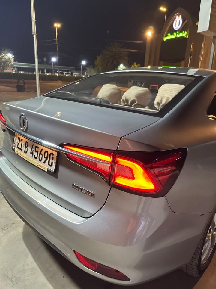 Mg5 2024
ستندر بدون صبغ بيها شخوط بجامغ خلفي ممصلح ماشية 56 الف منظومة غاز بيها سعرها 90$
***********
