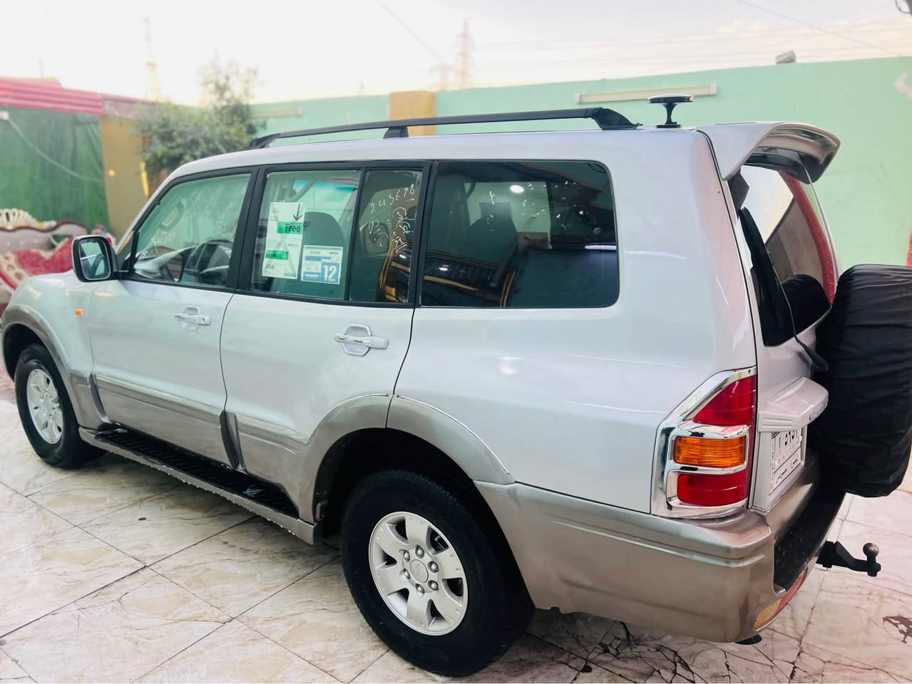 السلام عليكم للبيع باجيرو موديل 2006 رقم بصره مميز مشروع وطني سنوية جديده ل29 تحويل ثاني يوم سياره مكفوله من الكصه والنقل الجثه والضربه والكلبه والعيب الشرعي مكينه وكير اوتماتيك في في تي جدد حداده طخم تاير ويلكب جدد تبريد شغال سياره جاهزه وجديده السعر 73 ورقه 🔒 الاستفسار الرقم ‏‪***********‬‏ مكان السياره البصره الزبير البصرة, العراق
