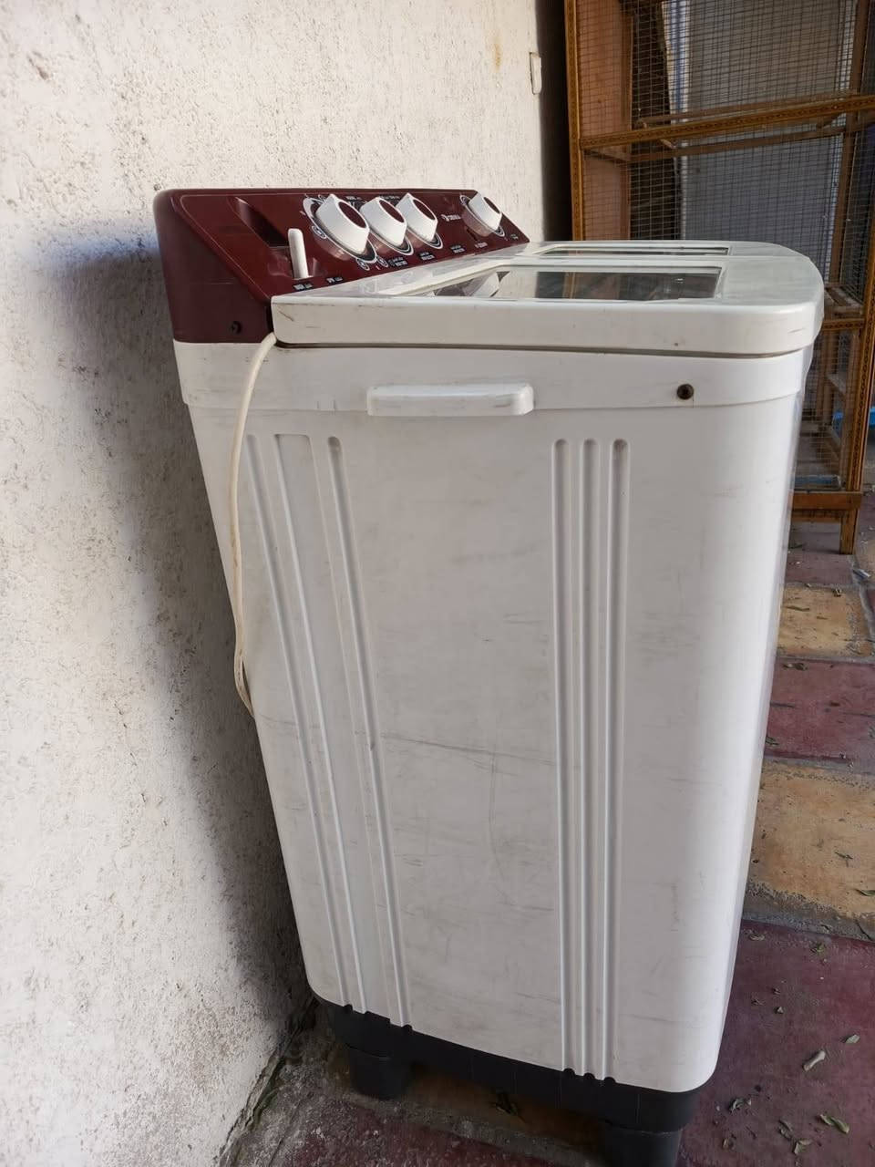 سلام عليكم غساله شركه دنكا معروفه بسوك اداءه وشغله كلش حلو
13كيلو حقيقي وليس تقليد تغسل بطانيات شرط التنشيف شغاله كامله 
نضيفه كلش استعمال خفيف للبيع مكاني مدينة الصدر الفلاح قطاع 12
سعره 100.مجاله شي قليل واترجاك لاتكسر بسعر كشي اكو بسوك واسف علا الطاله ***********
