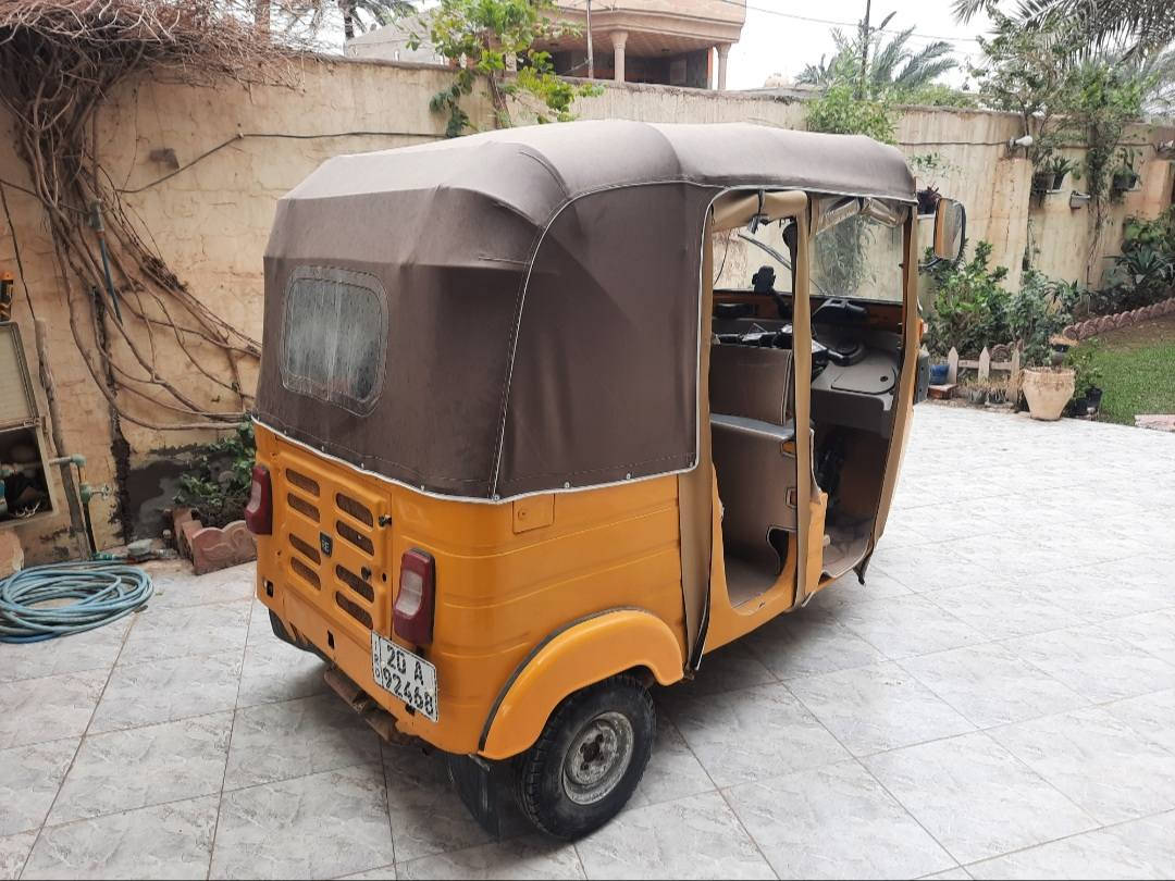 السلام عليكم تكتك للبيع موديل ١٨ مكينة خير من الله لا تنقيص لا تبخير معمرة كاملة ما ناقصهة شي سعرهة ٤٨٠٠ وبيهة مجال مكاني بعقوبة مدخل الرحمة وهاذ رقمي ***********
