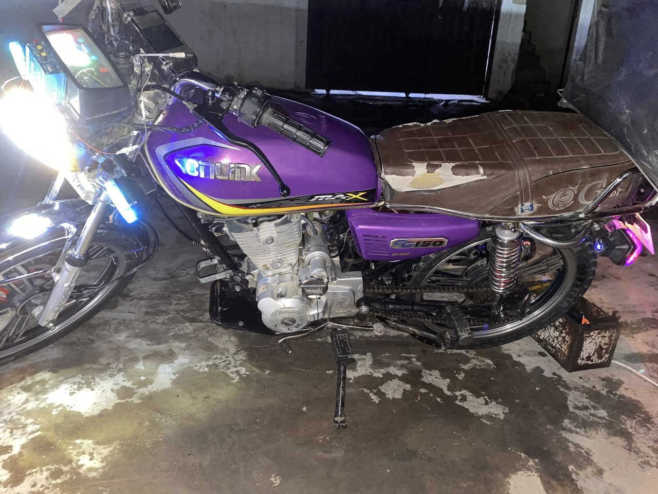 سلام عليكم للبيع دراجه سونيك 2023 لاصرف لابخار شرط الفحص تشغيل عن بعد كلشي بلاد سعر 500 مجال قليل 

*********** واتساب متوفر - فيس
