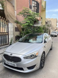 كيا كادينزا 2016 sxl بدون حادث  معروفه مواصفاتها.   السعر 145$  077116...
