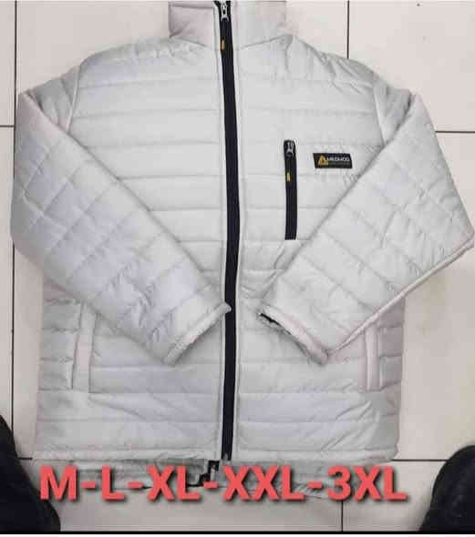 قمصله وتر بروف لبسة جاكيت سعر القطعه 22000 
الألوان فقط اسود. نيلي .ابيض 
***********
