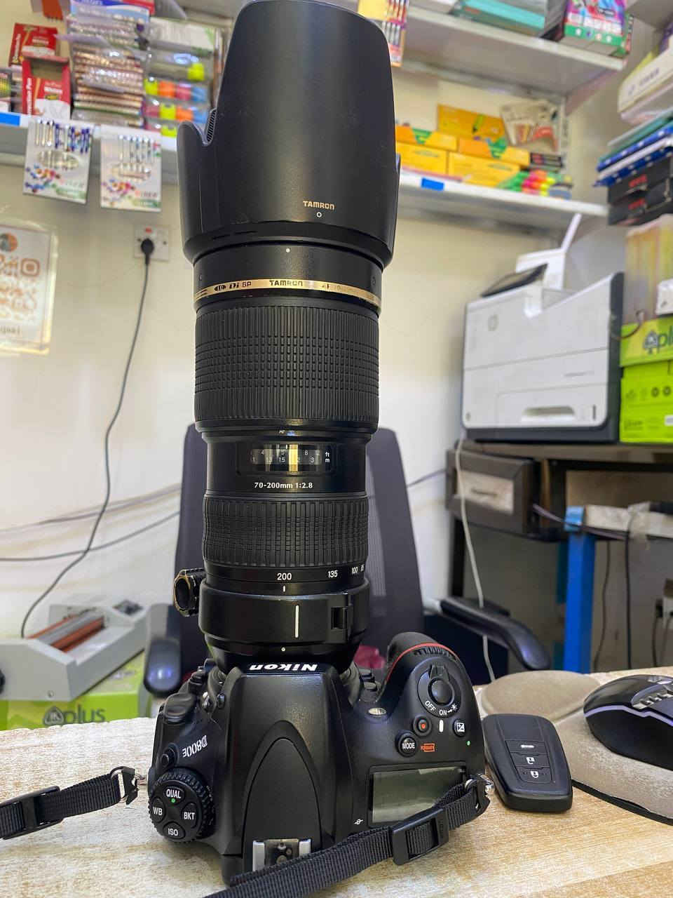 نيكون D 800
الشتر 39.
عدسة 70.....200 فتحه 2.8
بيع كاملة. 
السعر خاص. 
*********** واتساب
