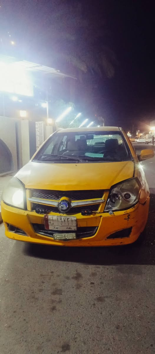 السلام عليكم ورحمه الله جيلي موديل 2011 مكينه وكير بلادي كير عادي ماكينه نظيفه كلش رقم الماني بغداد سانويه تفاصيل ضيعه سنويه وبيها قرار قاضي  هيئه وغرامات ما مسؤول عليها ابيعه تكفل سرقه وعشائر فقط سعر البيع عشر ورقات وبيها مجال بسيط مكاني بغداد رقم الهاتف ***********
