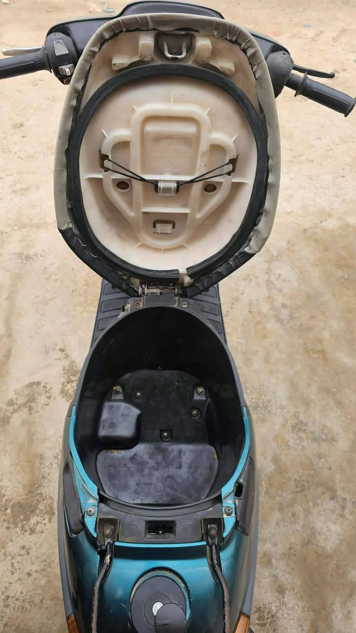 بطه 99 شلعه اتخبل كفرات كله اصلي كلشي شغال مابيه نقص 
السعر 300 وبيه مجال مستعجل ع بيعته شراي اتصل ***********
