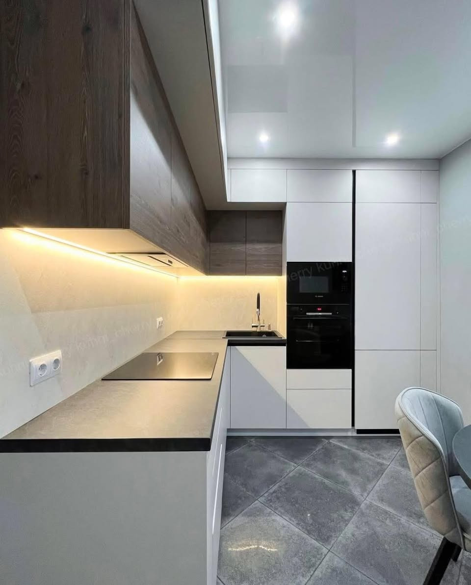 مطبخك يبدأ من هنا… تصميم عصري وجودة تدوم سنوات
نقدم لك خامات فاخرة وتنفيذ بإتقان يليق بذوقك
تفصيل حسب المقاس مع أدق التفاصيل وأفضل الأسعار
تواصل معنا الآن واجعل حلم مطبخك حقيقة

النيزك للمطابخ الحديثة 

اختياركم لنا هو الخيار الصحيح 

للحجز والاستفسار  اكثر يرجى الاتصال عبر الارقام التالية 

‏              
***********
***********

او زيارة موقعنا الكائن  بغداد العامرية شارع العمل الشعبي بجانب صيدلية المعروف

 #ريلزات #ستايل_بيتك #بغداد_بصرة_موصل_الكويت_الخليج_دبي_الامارات_السعودية_العراق_حلوات_لبنان_سوريا_فلسطين #تصميم #بغداد_العراق #مطبخي #تصويري #ديكورات_مودرن #ديكوريشن #ديكورات #مطبخ #انستقرام #تصويري #تصميمي #تصميم #بغداد #العراق #محافظات #فيسبوك #ريلزات
