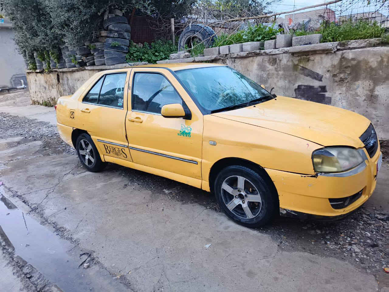 سلام وعليكم شري كوين موديل 2010   رقم بغداد شرعي  بل موصل عندي وكاله  سنويه صاقطه 2023 شرط التحويل مكينه بديت صرف قليل سعر 18 وبيها مجال  الستفسار عل ارقم ***********
