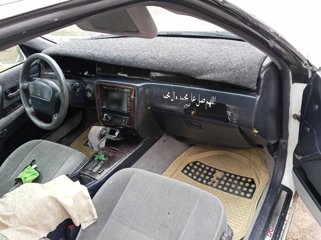 راس الثور للبيع موديل 97 مكينه 3000 الرقم انكليزي سنويه 2030 باسمي مداور ثاني يوم السعر 90 وبي مجال *********** ديوانيه قضاء الشاميه
