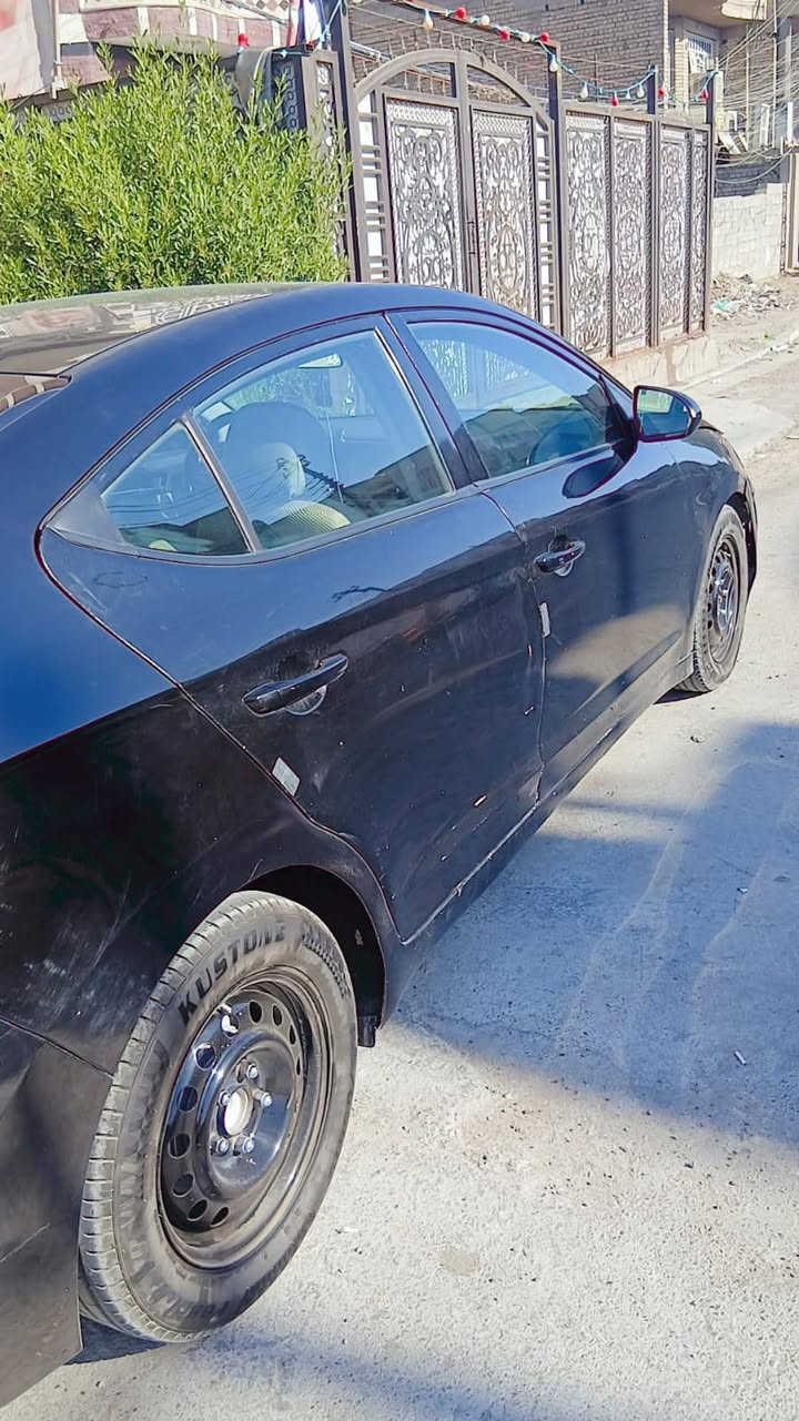 سلام عليكم
الانتره 2020 للبيع 

رقم بغداد السياره الله شاهد احله من الصوره

السياره فول من عده الفتحه 

مكينه (1400) تيربو  

تخم تاير حدادة جديد 

مواصفات 

تحكم جيهتين 

ثلث انضمه قياده 

مسجل شاشه 

كأمره خلفيه دواره 

الكشنات تدفاء تبريد

تحديد مسار

 مانع انزلاق 

تشغيل و إطفاء ذاتي

السياره حادثه بين البابتين الصفحه اليمنه بل خارج  مصبوغات والجاملغ الوره بل عراق بدون حوض 

باقي السياره كلهه مكفوله 

مكان السياره بغداد البلديات 

السعر 118 وبيه مجال

رقم التلفون ***********

رقم التلفون 0 772 319 9095

مكلف بالنشر غير متواجد على الفيس 
اتصال فقط
