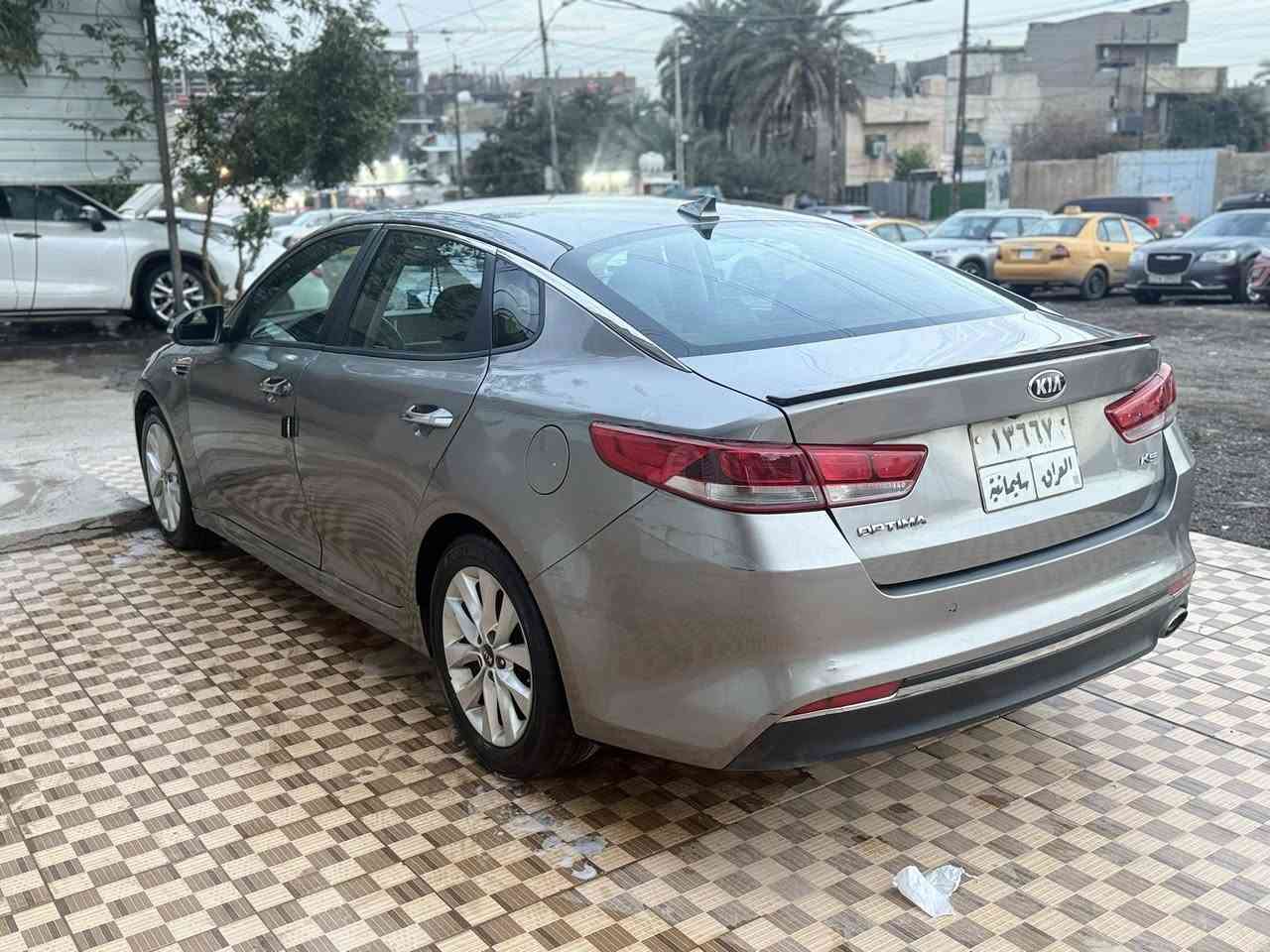 سلام عليكم اوبتما موديل 2017 بيهه قطع صبغ بدون دواخل بدون دواخل ابيع حزام صدره مكينته خير من  الله  ماشيه 179 مكاني بغداد الاسكان قرب كليه بغداد 
***********السعر 105 وبيه مجال تحويل مباشر باسمي
