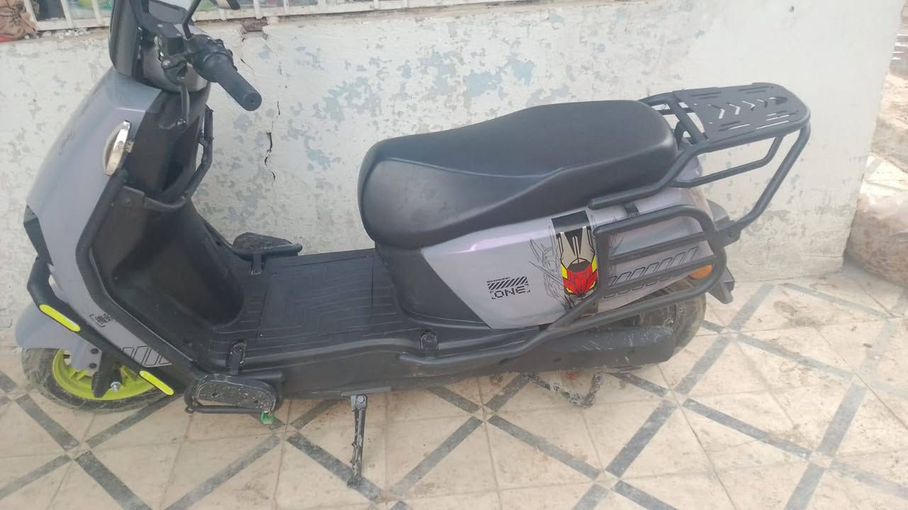 السلام عليكم مرخصت الادمن عندي ماطور شحن مديل 25 بطاريات جديده حجم اخبار من القديمه مالته تفاصلي البطاريات داخل الصورة   السعر 800 أو بي مجال  
التصال *********** متوفر وتساب 
المكان الخالص
