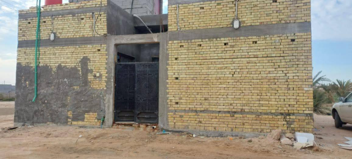 اكو بيت ١٠٠ متر ركن قبل مدرسة الجزيره الرابعه طابوك بناء حديث شغل درجه اولى كونكريت  سعره ٥٧ 
يرهم اقصاد تدفع ٢٥ مقدم ولباقي بشهر ٥٠٠   .لاستفسار ***********
