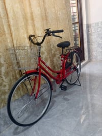 بناتي البيع السعر 100وبيه مجال بسيط مكاني بغداد الرصافه قرب جسر المثنى...