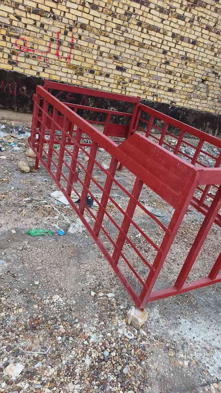 محجر بومه ٢٧٠٠ السعر ٢٠٠
العنوان بابل ورديه *********** اتصل على خط
