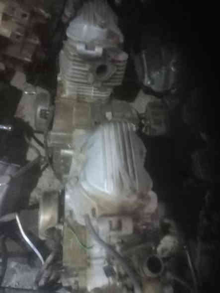 سلام عليكم شباب  محركات مال تفصيخ ، سعر على 35 شراي يجي خاص مكاني بيوت دوميز يم موقف كيات ،،***********
