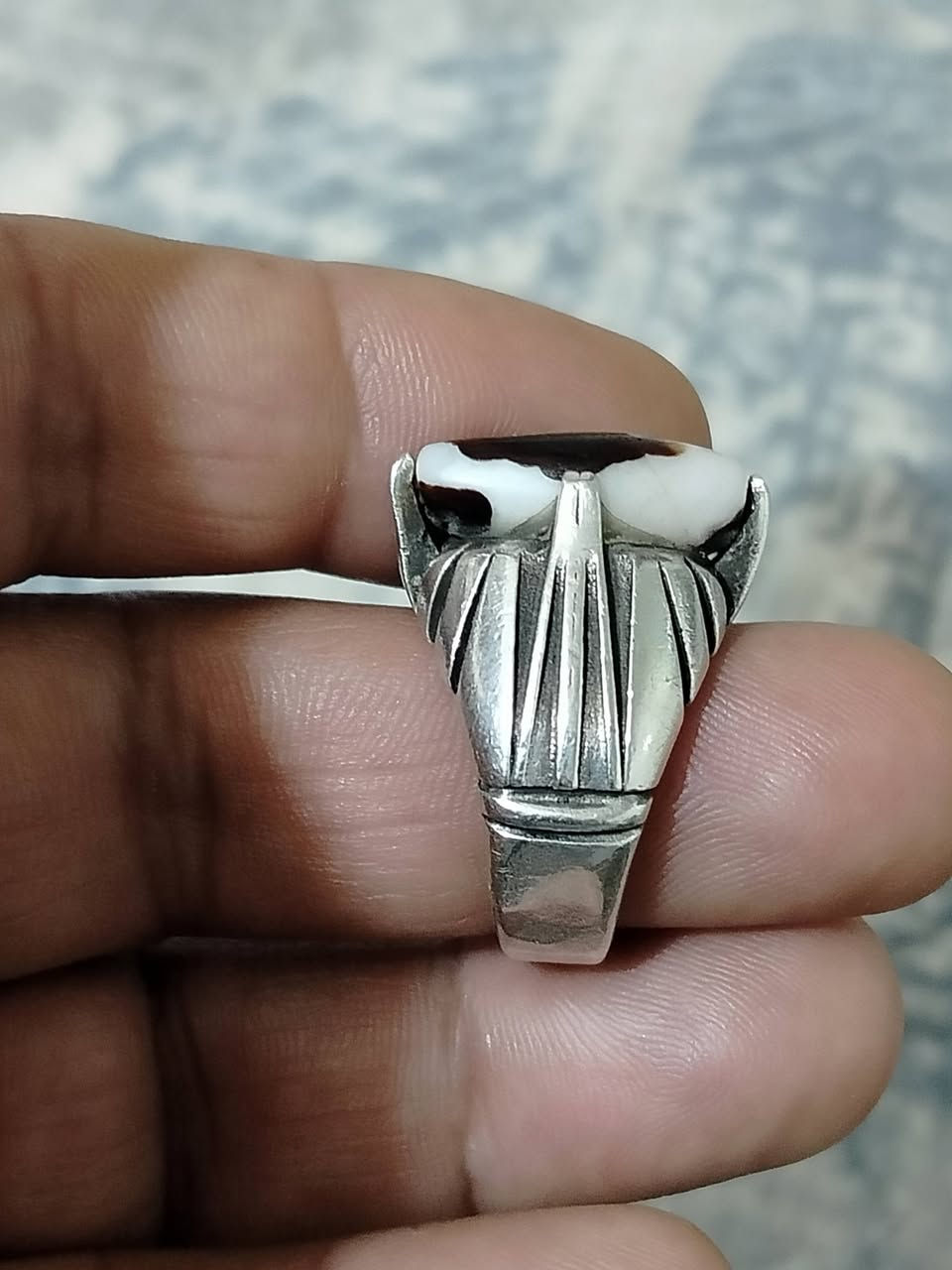 داوودي يمانيه مصوره مشكوله قدييمه 
مكاني نجف...السعر خاص.. الي ميقدر هيج تحفه يعبر المنشور


**إذا كنت صاحب هذا الإعلان وتريد حذفه لأي سبب، رجاءا أرسل رسالة إلى الدعم الفني**