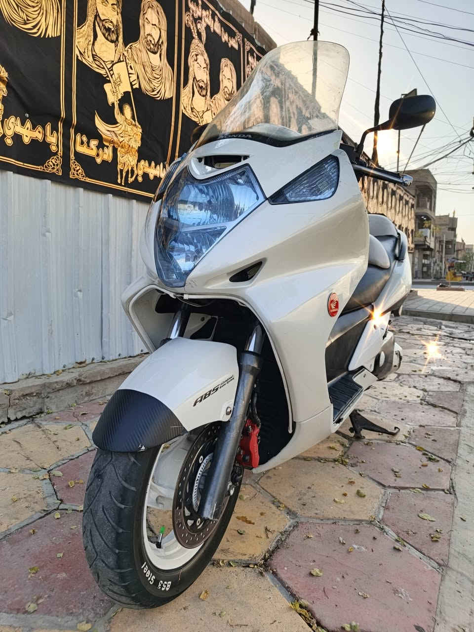 شباب سنفر 400مكفوله عفا له عامه مكينه وكفر كربايات كله شغاله ماشيه 45 شرط شلعه شك كاع تراي 1800بيه كلج ما لوسي سعر 1850رقم ***********

