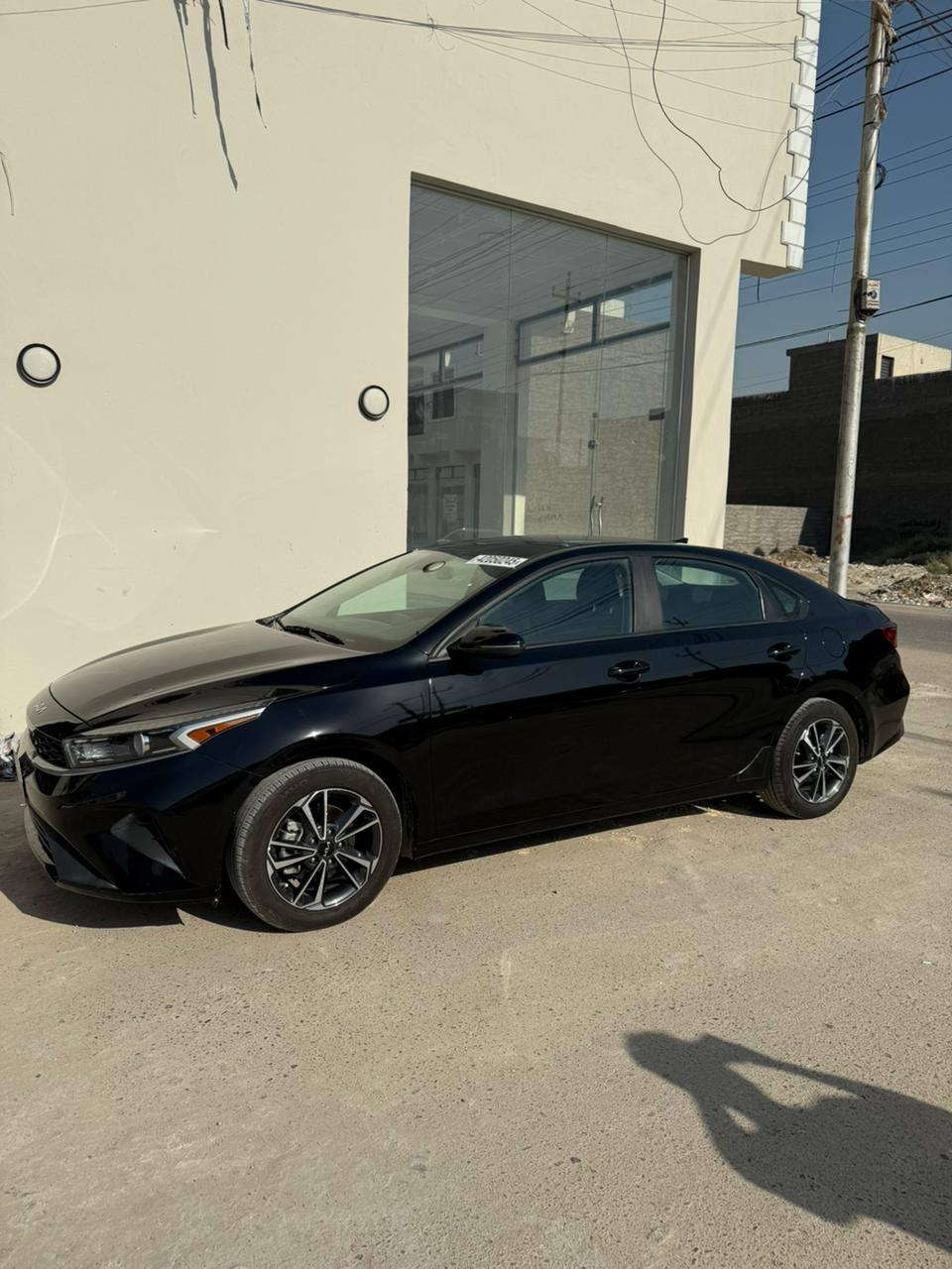 السلام عليكم
فورتي ٢٠٢٤ 
ماشيه ٢٢ميل
رادارات توقف ذاتي تحكم ستيرن المواصفات المعروفه للفورتي
حادثه موضح بالصوره بارد شبر قبق جنطه بدون ايرباك
مرقمه اربيل كامله تحويل مباشر
السعر ١٦٠$
مكانه جمعيه خير الله
رقم الهاتف ***********
