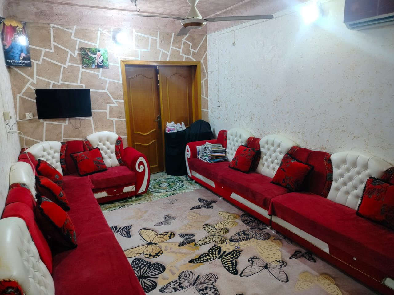 السلام عليكم قنفات للبيع مثل مموضوع بالصورة الخشب مالته تزكام والاسفنج مالته الاصلي

الي يعجبه يراسلني خاص لو يخابرني ***********
