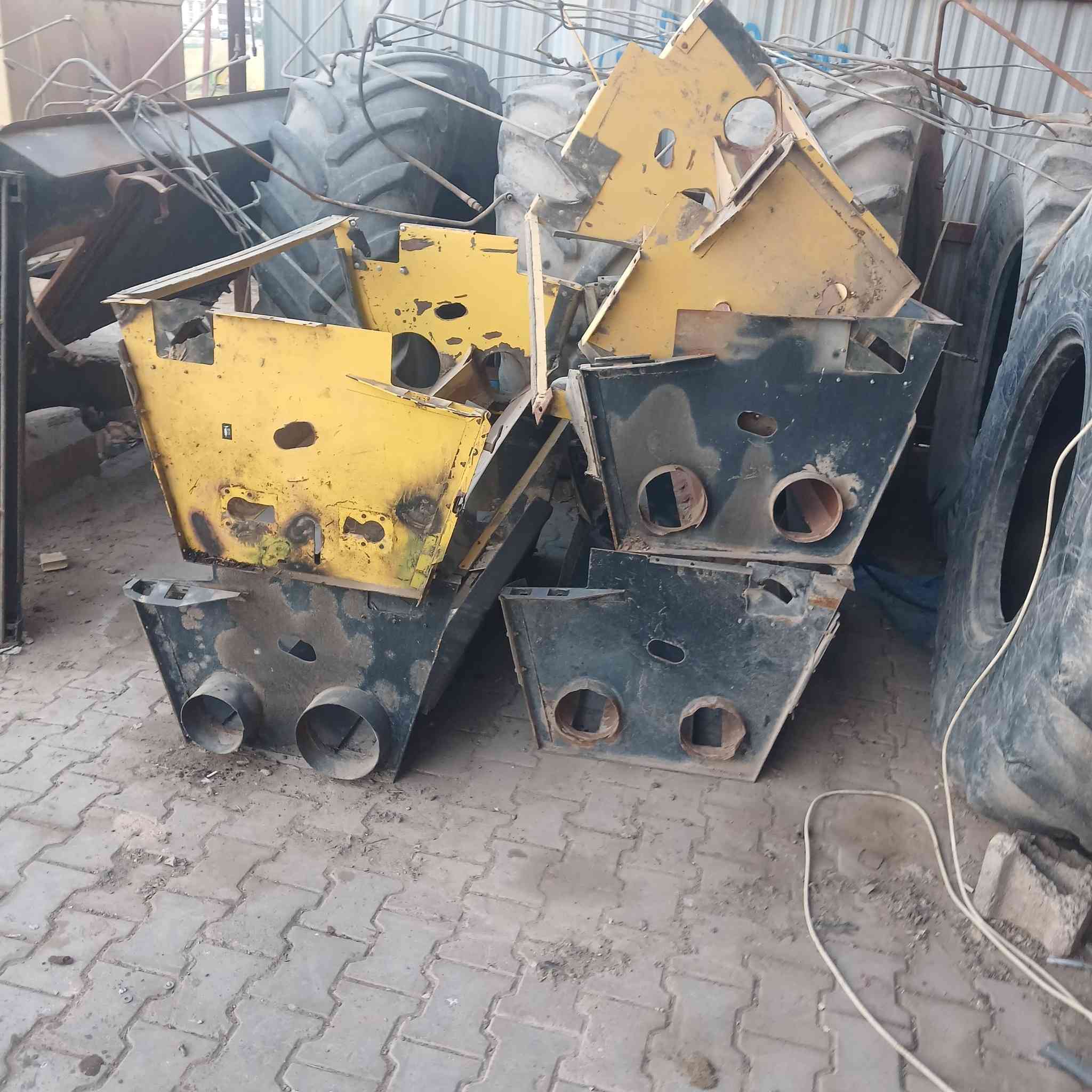 كل.ماتحتاجه.الحاصدات.يوجد.لدينا.تفصيخ.وجديد
ويوجد.لدينا.كيرات.من.موديل.٩٨.الى.موديل.٢٥.تفصيخ.وجاهزه
***********
***********.واتساب
عماد.الزبيدي.واسط.الصويره.المعارض.الجدد
