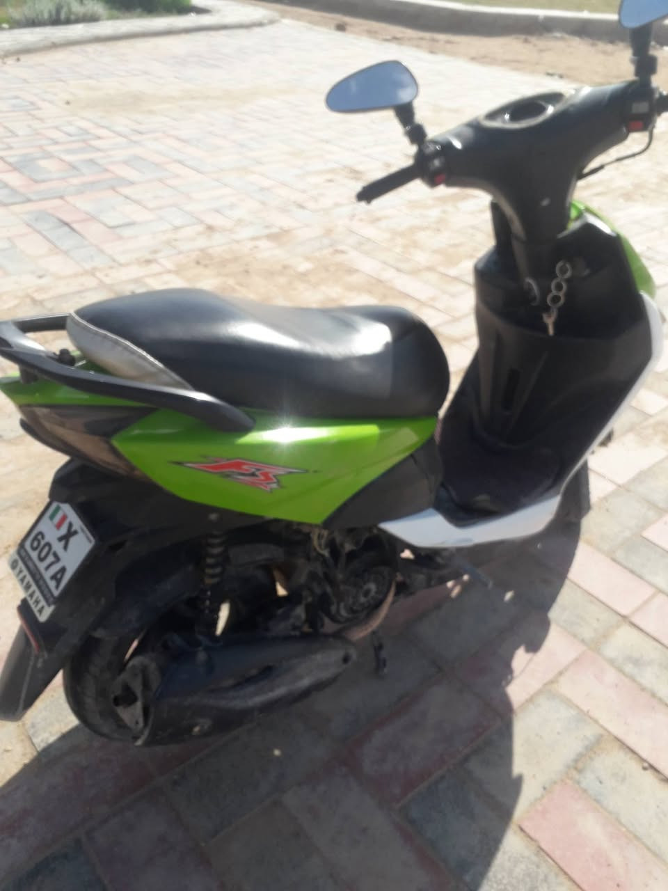 دراجه للبيع مكانها النجف حي النداء شارع المكاتب سعرها 150 وبيها شويه مجال تشتغل وتمشي بس ابيع كايمه ***********
